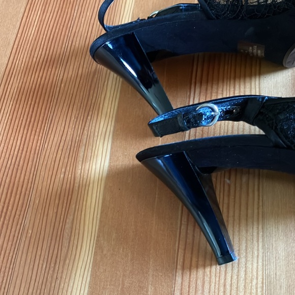 Nine West Lace Heels Size 9 - Picture 4 of 7